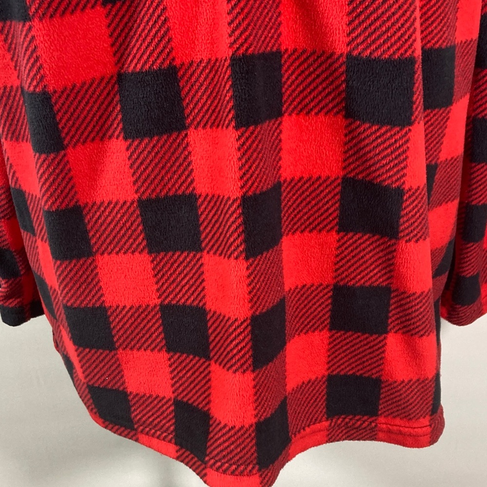 Arctic Trail Top Women Size XL Red & Black Fleece V Neck Cozy Relaxed Fit - Picture 3 of 8